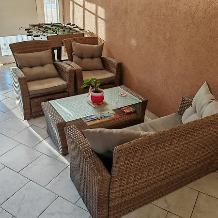 Luka Apartman Pomer